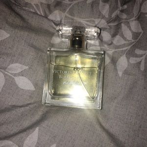 Victoria Secret Bombshell Nights perfume